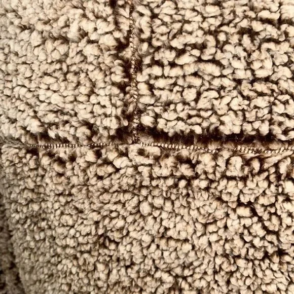 Thread & Supply pullover Sherpa size small - Picture 5 of 9